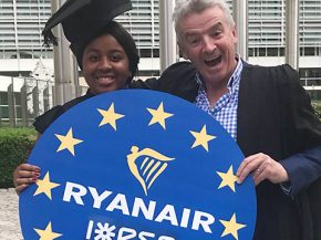 
La compagnie aérienne low cost Ryanair célèbre le sixième anniversaire de son partenariat avec Erasmus Student Network (ESN),