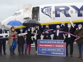 
La compagnie aérienne low cost Ryanair  inauguré hier sa nouvelle base de Beauvais, sa quatrième en France, avec 28 liais