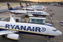La compagnie aérienne low cost Ryanair a annoncé un bénéfice annuel de 1,02 milliard d’euros (hors Laudamotion), en recul de