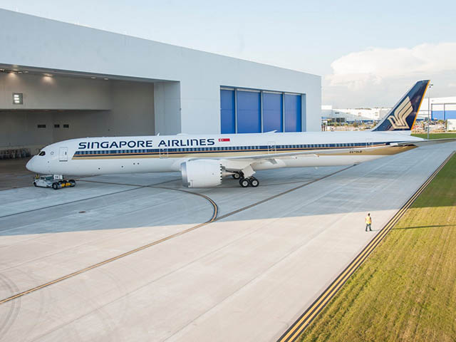 Le 1er Boeing 787-10 pour Singapore Airlines (photos) 22 Air Journal