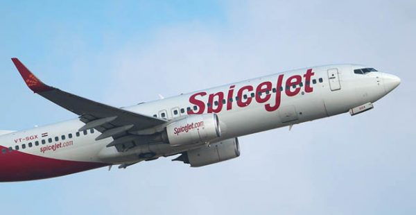 
Un avion de la compagnie aérienne low cost SpiceJet a rencontré de sévères turbulences, au moins douze passagers et trois mem