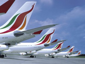 La compagnie aérienne SriLankan Airlines est en pourparlers avec Airbus pour remplacer quatre avions gros-porteurs A350-900 comma
