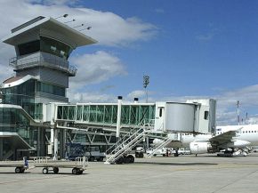 
L’aéroport Strasbourg-Entzheim sera fermé au trafic aérien pendant un mois du 14 mars au 14 avril 2023 pour des travaux de r