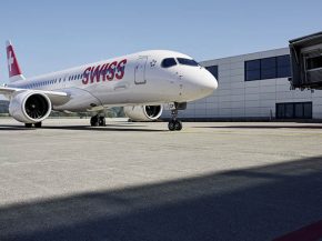 
SWISS, filiale suisse de Lufthansa Group, va affréter six Airbus A220-300 avec équipages à la compagnie aérienne lettonne air