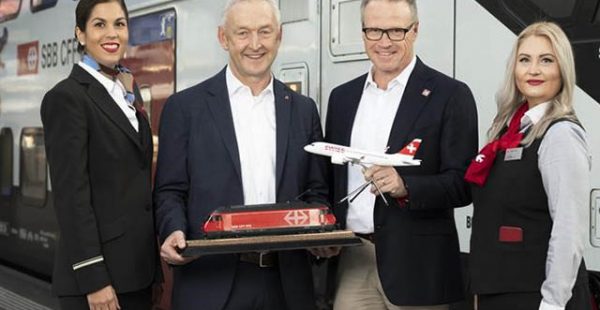 La compagnie aérienne Swiss International Air Lines et les Chemins de fer fédéraux suisses (CFF) élargiront l offre de navette