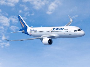 La compagnie aérienne Syphax Airlines cherche un partenaire capable de lui fournir des avions en plus de ses deux CRJ900. La repr