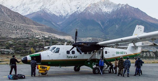 
Les services de secours ont récupéré 14 corps sur le lieu d crash d’un Twin Otter de la compagnie aérienne Tara Air, à bor