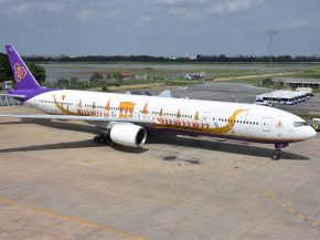En pleine restructuration, la compagnie aérienne Thai Airways ne semble pas pressée de relancer ses vols entre Bangkok et Paris 