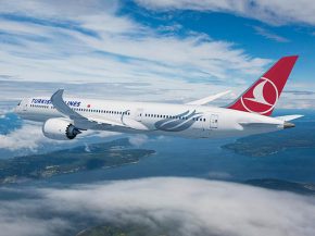 La compagnie aérienne Turkish Airlines a inauguré une nouvelle liaison entre Istanbul et Mexico opérée via Cancun au retour, p