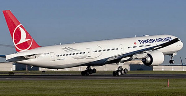 
Un vol de la compagnie aérienne Turkish Airlines a dû se dérouter après une altercation entre ses hôtesses de l’air et ste