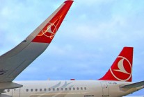 
Le danger d une collision aviaire est permanent pour les avions de ligne, comme le montrent les dommages subis par un Airbus A321