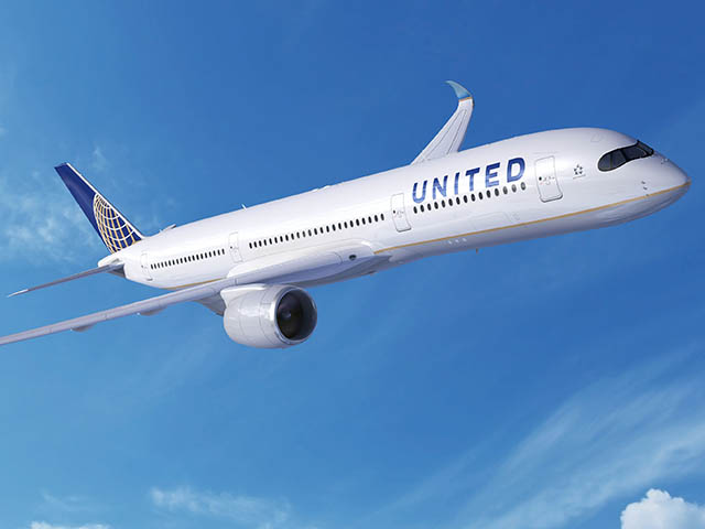 United Airlines recycle ses uniformes en masques 3 Air Journal