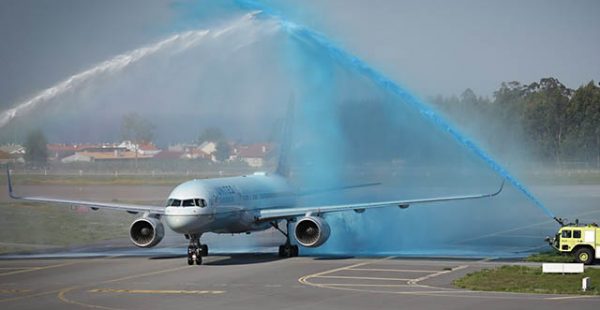 La compagnie aérienne United Airlines a inauguré une nouvelle liaison saisonnière entre New York et Porto, et va renforcer cell