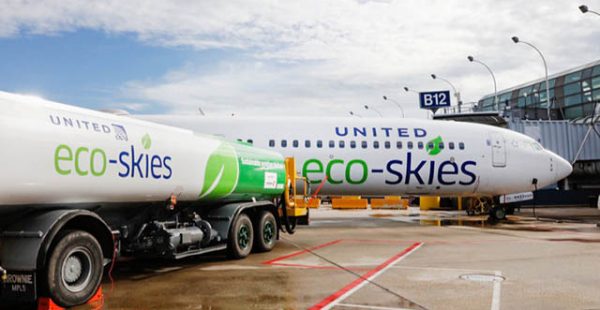 La compagnie aérienne United Airlines a opéré mercredi le vol commercial   le plus respectueux de l environnement de l hi