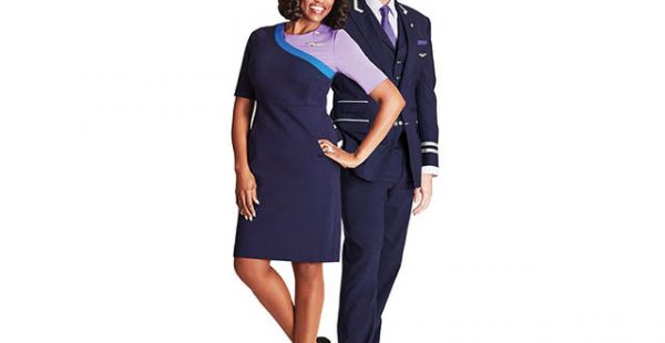 La compagnie aérienne United Airlines a dévoilé les futurs uniformes de 70.000 employés   au contact », des pilote