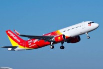 
Un vol reliant Bangkok à Taiwan a pris une tournure insolite lorsqu un rat et une loutre introduits clandestinement à bord par 