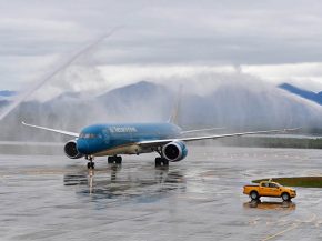 La compagnie aérienne Vietnam Airlines a inauguré le nouvel aéroport de Van Don, où elle sera rejointe dans trois semaines par