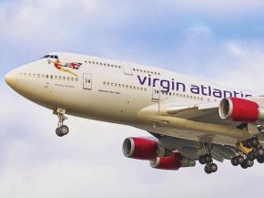 
Le dernier Boeing 747-400 de la compagnie aérienne Virgin Atlantic a définitivement quitté sa base de Londres pour l’Amériq