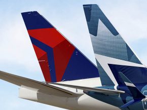 La compagnie aérienne Delta Air Lines et la low cost WetJet ont signé une entente définitive pour former une coentreprise trans