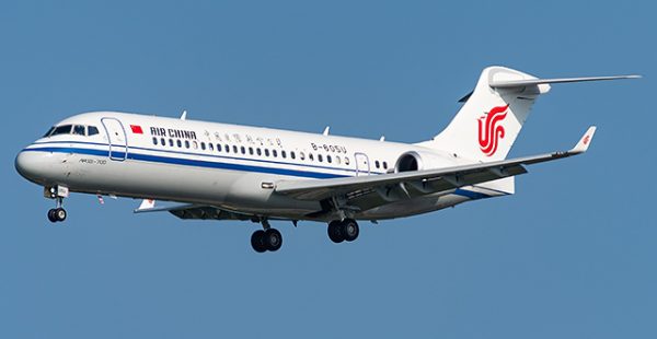 

La compagnie aérienne Air China a pris possession la semaine dernière du centième avion régional local COMAC ARJ21-700.
Selo