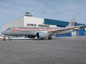 
Un Airbus A220-300 aux couleurs des Lignes aériennes Trans-Canada (TCA) a décollé hier, et survolera l’Amérique du Nord pou