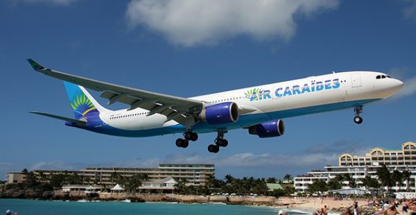 
La compagnie aérienne Air Caraïbes suspendra cet hiver sa liaison entre Paris et Saint-Martin dans la partie néerlandaise de l