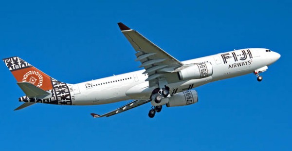 La compagnie aérienne Fiji Airways étudie le renouvellement de sa flotte long-courrier à moyen terme, et hésite entre la famil