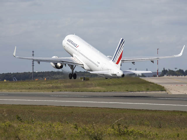 Air France: 2 nyankomne i Lappland, retur fra Guadeloupe – Montreal