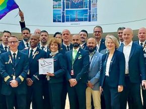 
Le groupe Air France a célébré hier avec l’association Personn’ailes la journée internationale de lutte contre l’homoph