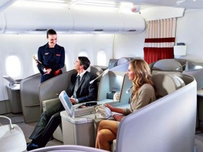 Six syndicats représentant les hôtesses de l’air et les stewards dénoncent les menaces sur le régime de retraite PN dans le 