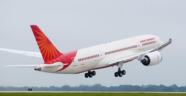 
La compagnie aérienne Air India va déménager quatre routes entre l’Inde et Londres de Heathrow à Gatwick. Son premier Airbu