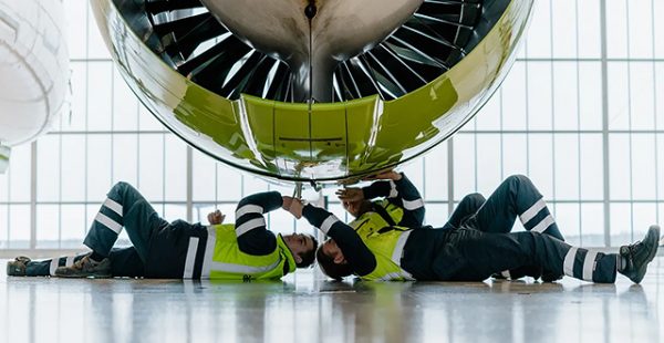
La maintenance des moteurs d avions est une procédure essentielle pour assurer leur bon fonctionnement, leur performance et leur