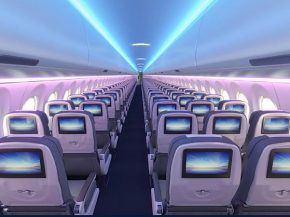 
Airbus va proposer son concept de cabine Airspace dans les monocouloirs de la famille A220, avec en particulier des bacs plus gra