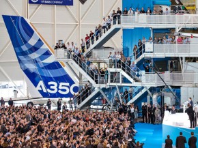 
Le plus grand avionneur mondial a annoncé un objectif de production plus élevé pour son modèle gros-porteur A350, en ambition