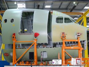 
STELIA Aerospace vient de livrer à Airbus les premières sections de fuselage qui lui ont été confiées pour l’A321XLR (Extr