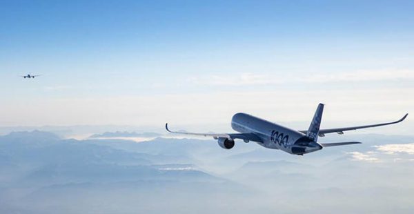 
Deux Airbus A350 ont traversé l’Atlantique en formation, la   démonstration finale » du principe Fello’fly imit