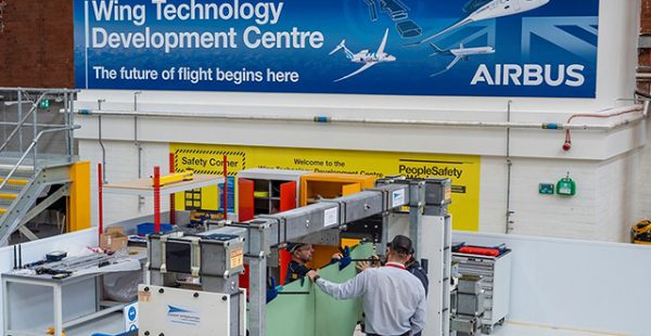 
Airbus a inauguré un nouveau Wing Technology Development Centre (WTDC) sur son site de Filton en Angleterre. L installation sera