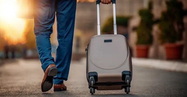 
La compagnie aérienne Air France signe un partenariat avec Alltheway pour proposer un service de dépose bagages à Paris et en 