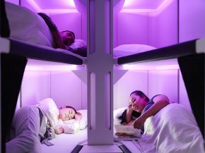 
La compagnie aérienne Air New Zealand a présenté les nouvelles cabines qui équiperont ses Boeing 787 Dreamliner livrés à pa