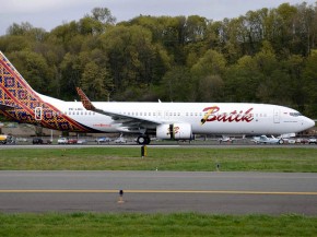 Quand les premières secousses ont été ressenties vendredi&nbsp;à l aéroport Mutiara SIS Al-Jufrie de Palu, Anthonius Gunawan 