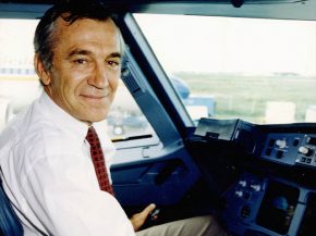 
Airbus a rendu hommage hier à Bernard Ziegler, a joué un rôle majeur dans l’introduction des premières commandes de vol él