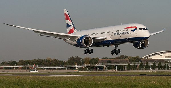 
Bloomberg News et Reuters rapportent que l International Airline Group (IAG) a lancé des négociations officielles avec Airbus e