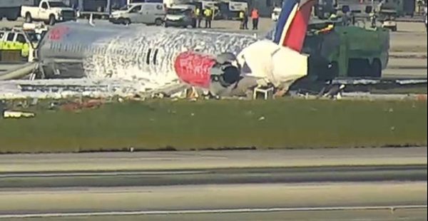 
Un appareil de la compagnie aérienne Red Air est sorti de piste à son arrivée à Miami, un incendie se déclarant après l’i