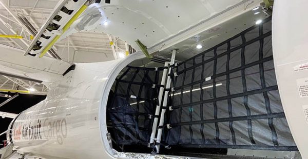 
La compagnie aérienne Air Inuit a ajouté à sa flotte le premier De Havilland Dash 8-300 à porte cargo surdimensionnée au mon