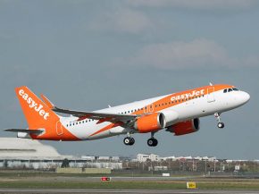 La compagnie aérienne low cost easyJet lancera en novembre deux nouvelles liaisons au départ de Genève, vers Prague en Républi
