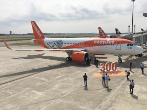 
La compagnie aérienne low cost easyJet annonce une nouvelle opération de cession-bail portant sur onze monocouloirs Airbus, ave