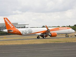 La compagnie aérienne low cost easyJet a dévoilé les premières routes qui accueilleront en aout son nouvel Airbus A321neo, tou