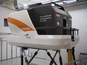 CAE et la compagnie aérienne low cost easyJet ont inauguré un nouveau centre de formation à Milan, qui servira à former chaque