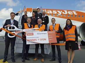 La compagnie aérienne low cost easyJet a inauguré lundi sa nouvelle liaison entre Lyon et Rennes, sa première vers l’aéropor