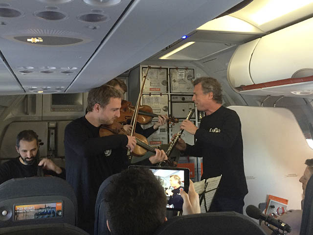 EasyJet en France : 16 nouveautés, deux Airbus et l’UNICEF 25 Air Journal